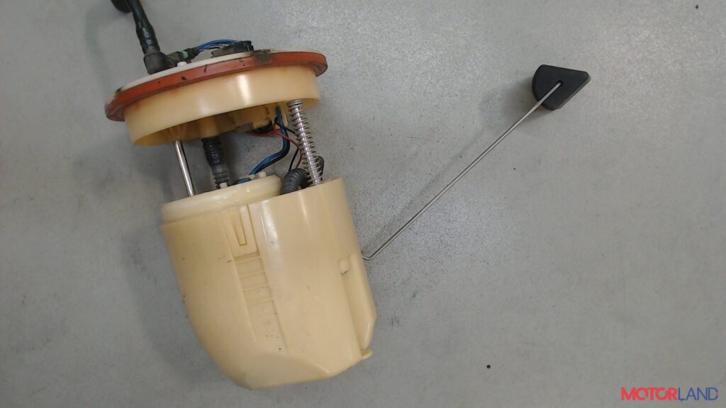 Nissan Tiida Fuel Pump