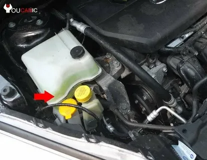 Mazda 323 Coolant Reservoir